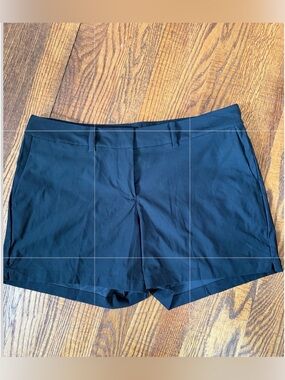 Nike Women's High Waist Black Performance GOLF Shorts